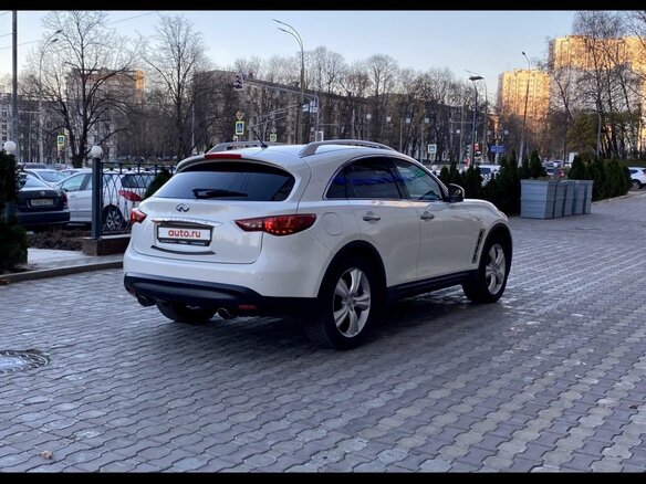 2013 Infiniti FX30d II (S51) Рестайлинг, белый, 2800000 рублей - вид 12