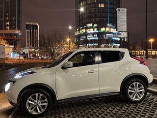 2018 Nissan Juke I Рестайлинг, белый, 1700000 рублей, вид 2