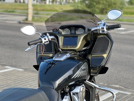2019 Indian Challenger, чёрный, 1790000 рублей, вид 4