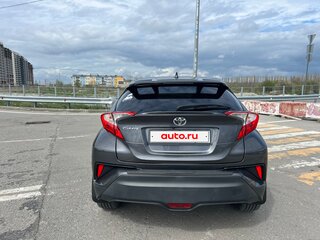 2017 Toyota C-HR I, серый, 1850000 рублей, вид 3
