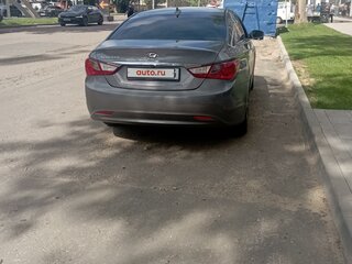2011 Hyundai Sonata VI (YF), серый, 1000000 рублей, вид 3