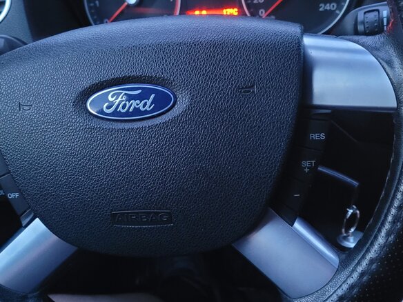 2007 Ford Focus II, чёрный, 430000 рублей - вид 5