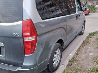 2008 Hyundai Grand Starex I, серый, 809999 рублей, вид 4