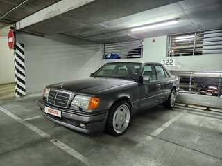 1994 Mercedes-Benz E-Класс 320 I (W124), серый, 2300000 рублей, вид 1