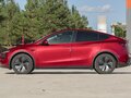 2025 Tesla Model Y Long Range I Рестайлинг, красный, 7639800 рублей - вид 3