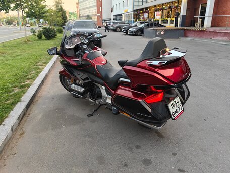 2018 Honda GL 1800 Gold Wing, пурпурный, 2250000 рублей, вид 2