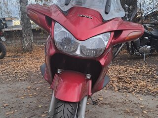 2012 Honda ST 1300, красный, 850000 рублей, вид 3