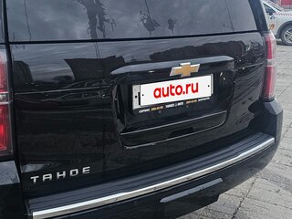 2020 Chevrolet Tahoe IV, чёрный, 4800000 рублей, вид 3