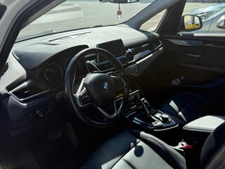 2019 BMW 2 серии Active Tourer 218i F45 Рестайлинг, белый, 1800000 рублей, вид 4