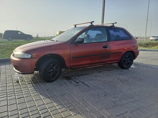1997 Mazda 323 V (BA), красный, 240000 рублей, вид 4