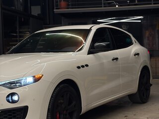 2021 Maserati Levante S I Рестайлинг, белый, 7000000 рублей, вид 1
