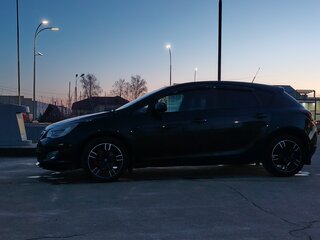 2010 Opel Astra J, чёрный, 570000 рублей, вид 3