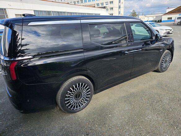 2023 Zeekr 009 140 kWh I, чёрный, 8500000 рублей - вид 4
