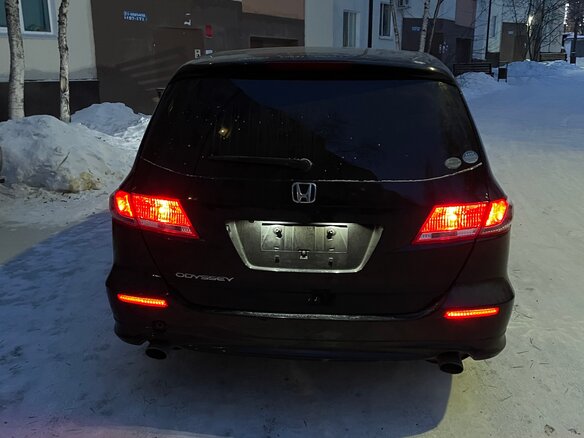 2009 Honda Odyssey IV, чёрный, 600000 рублей - вид 1