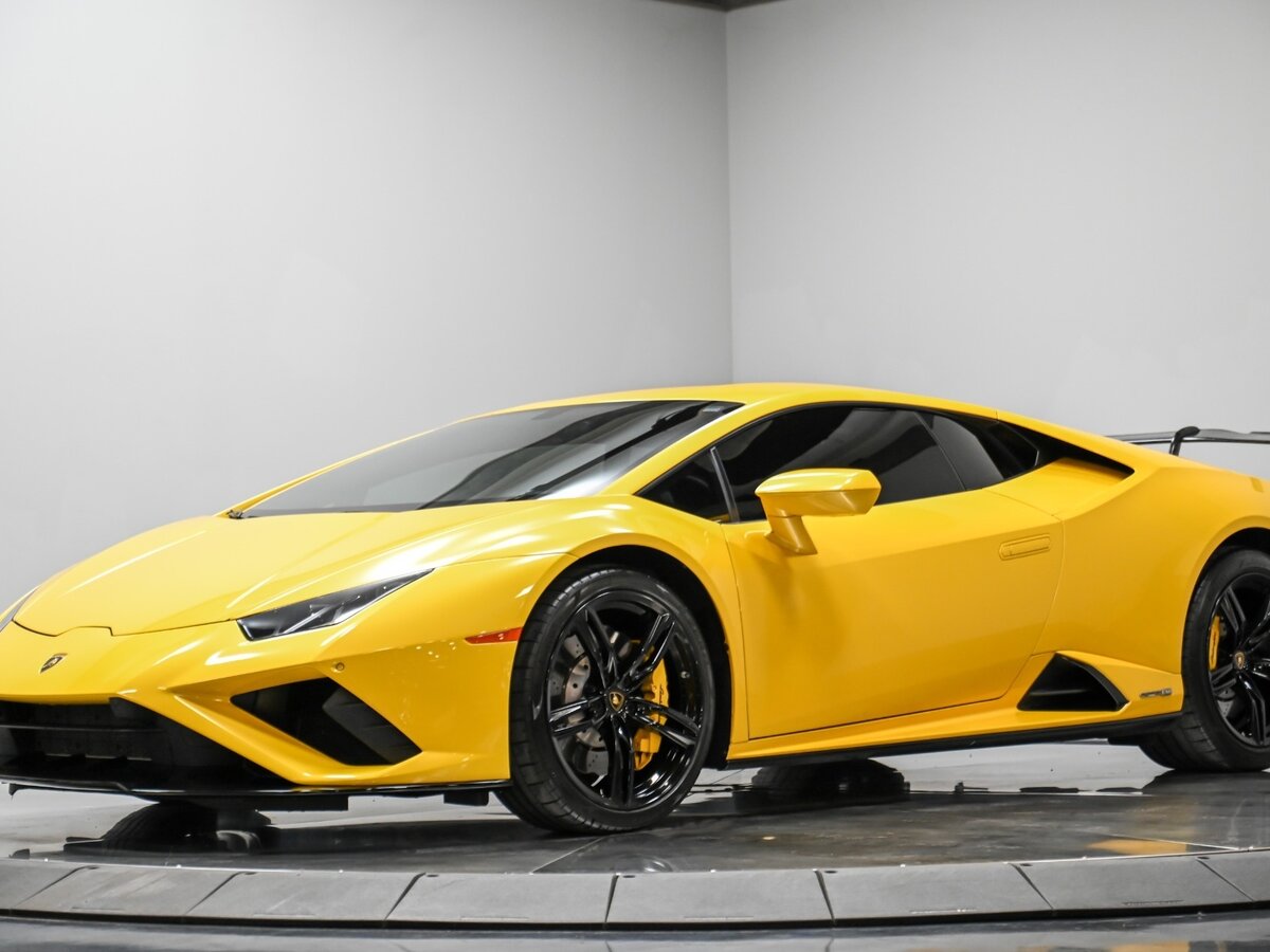 Открыть фотографии: Lamborghini Huracán I Рестайлинг