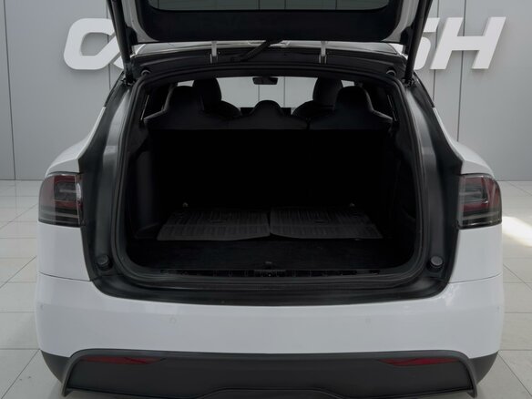 2022 Tesla Model X Long Range I Рестайлинг, белый, 7869000 рублей - вид 21