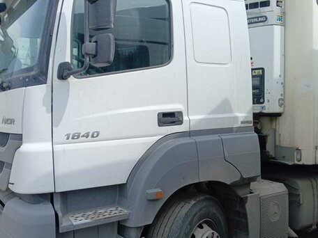 2018 Mercedes-Benz Axor, белый, 4200000 рублей, вид 2