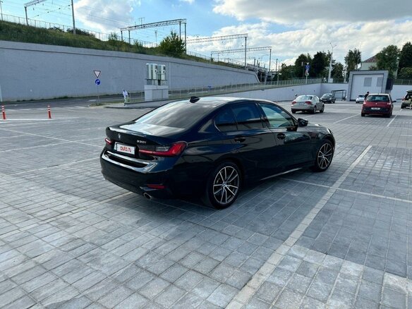 2019 BMW 3 серии 330i xDrive VII (G2x), чёрный, 3006984 рублей - вид 10