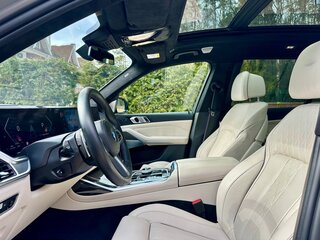 2023 BMW X7 M60i I (G07) Рестайлинг, серый, 12900000 рублей, вид 5