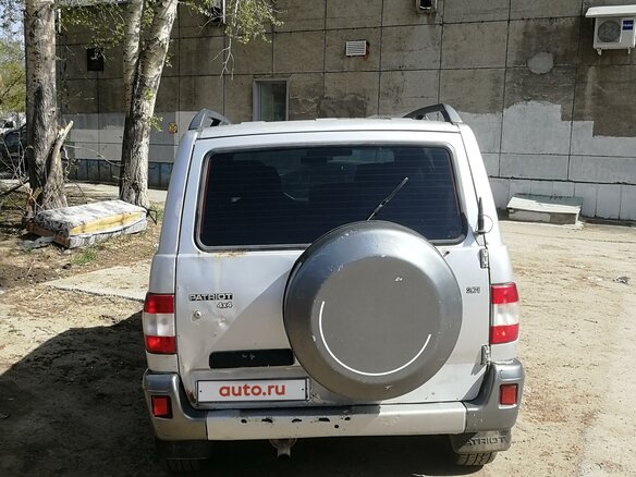 2006 УАЗ Патриот 3163 I, серый, 400000 рублей - вид 2