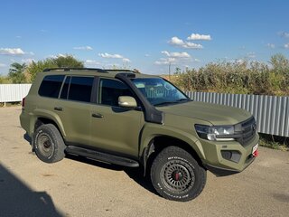 2018 Toyota Land Cruiser 200 Series Рестайлинг 2, зелёный, 7200000 рублей, вид 1