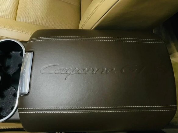 2015 Porsche Cayenne GTS II Рестайлинг (958), красный, 4500000 рублей - вид 8