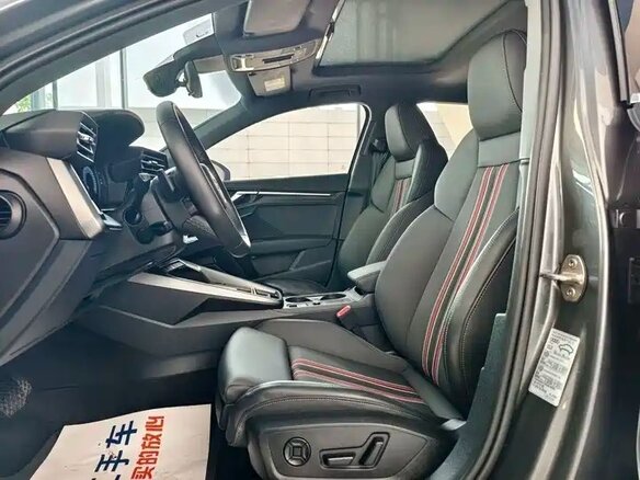 2023 Audi A3 35 TFSI IV (8Y), серебристый - вид 10