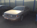 1993 Ford Taurus II, золотистый