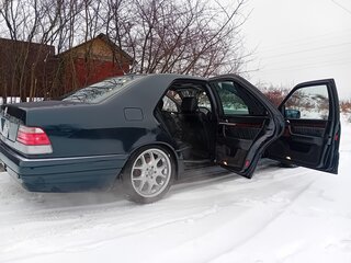 1998 Mercedes-Benz S-Класс 320 III (W140) Рестайлинг, синий, 2200000 рублей, вид 5