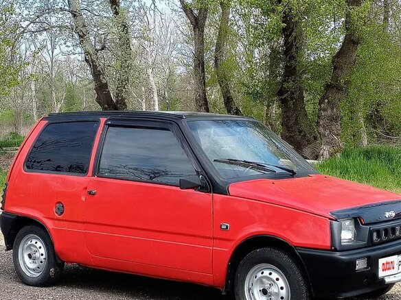 2003 Lada (ВАЗ) 1111 Ока КамАЗ, красный - вид 5