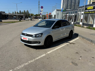 2013 Volkswagen Polo V, серебристый, 800000 рублей, вид 1
