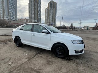 2017 Skoda Rapid I, белый, 1400000 рублей, вид 4