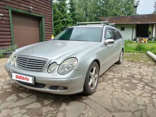 2004 Mercedes-Benz E-Класс 220 III (W211, S211), серебристый, 650000 рублей, вид 4