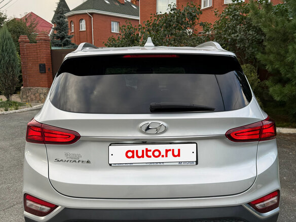 2018 Hyundai Santa Fe IV, серый, 2550000 рублей - вид 5