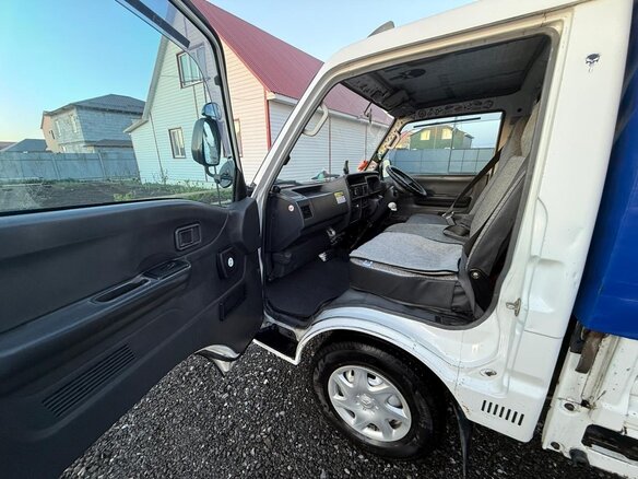 1999 Mazda Bongo IV, белый, 945000 рублей - вид 33