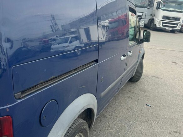 2007 Ford Transit Connect, синий, 550000 рублей - вид 17