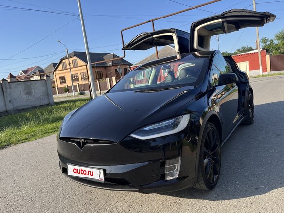 2016 Tesla Model X P90D I, чёрный, 4190000 рублей - вид 2