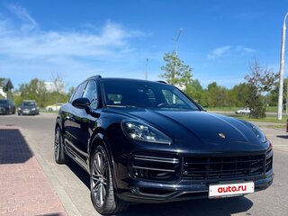2018 Porsche Cayenne Turbo III, чёрный, 7890000 рублей, вид 2