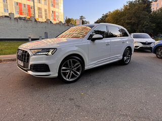 2021 Audi Q7 45 TDI II (4M) Рестайлинг, белый, 10900000 рублей, вид 1