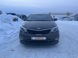 2016 Kia Rio III Рестайлинг, коричневый, 999999 рублей, вид 2