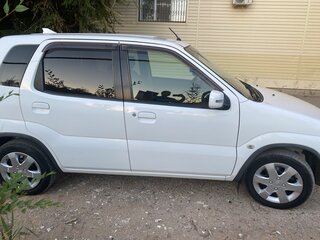 2004 Suzuki Swift I (Japan), белый, 475000 рублей, вид 2