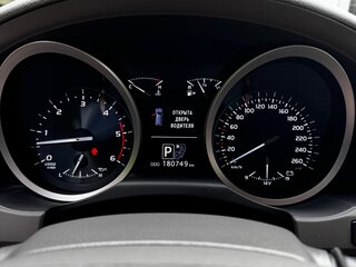 2013 Toyota Land Cruiser 200 Series Рестайлинг 1, чёрный, 4100000 рублей, вид 3
