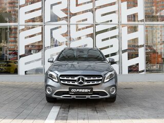 2019 Mercedes-Benz GLA 250 I (X156) Рестайлинг, серый, 2640000 рублей, вид 3
