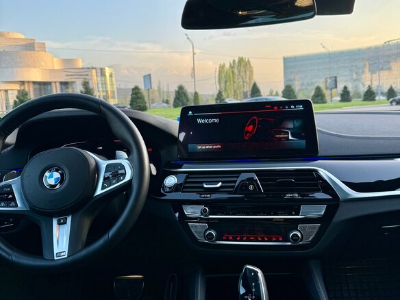 2022 BMW 5 серии 530i VII (G30/G31/G38) Рестайлинг, серый, 7299000 рублей - вид 11