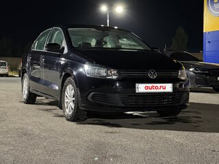 2013 Volkswagen Polo V, чёрный, 875000 рублей, вид 3