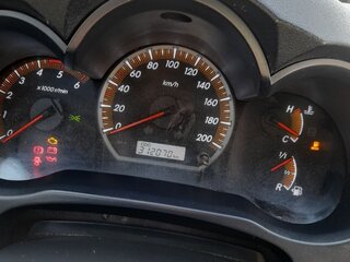 2014 Toyota Hilux VII Рестайлинг, чёрный, 1970000 рублей, вид 5