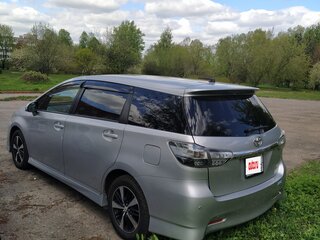 2012 Toyota Wish II Рестайлинг, серебристый, 1700000 рублей, вид 5