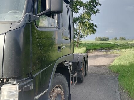 2011 Volvo FM, чёрный, 4670000 рублей, вид 3