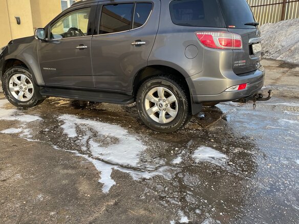 2013 Chevrolet TrailBlazer II, серый, 1750000 рублей - вид 13