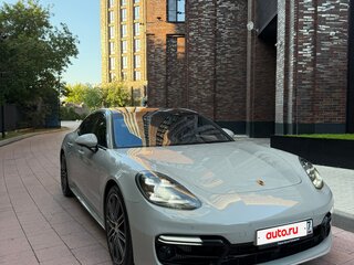 2017 Porsche Panamera 4S II, серый, 6400000 рублей, вид 3